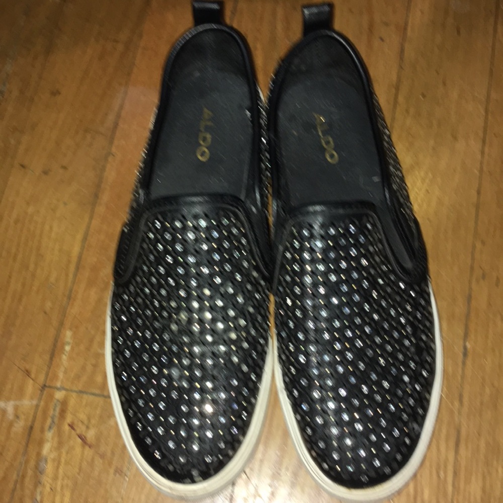 Sparkly black Rhône stone skip on sneakers siE 7